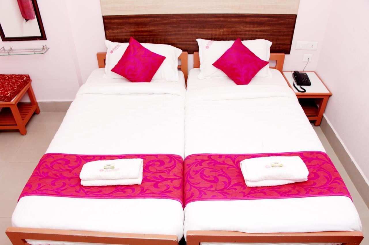 Royal Grand Days Hotel เชนไน ภายนอก รูปภาพ
